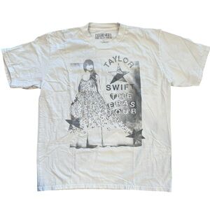 RARE Taylor Swift “The Eras Tour” Official Merch Oversized T-Shirt Beige Size L